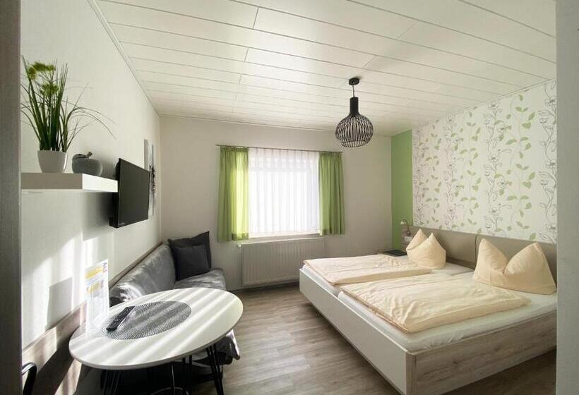 펜션 Landgasthof Kanz