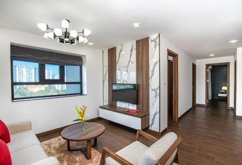 Ramada Hotel & Suites By Wyndham Halong Bay View