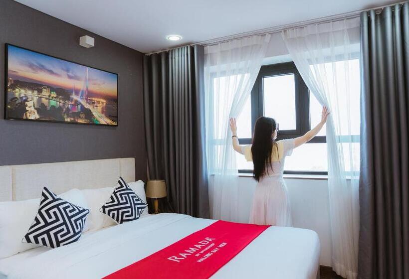 Ramada Hotel & Suites By Wyndham Halong Bay View