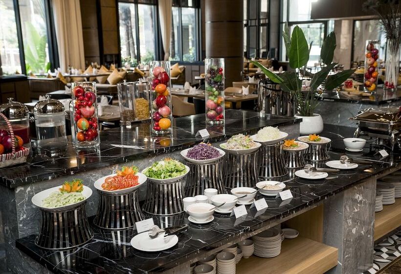 Ramada Hotel & Suites By Wyndham Halong Bay View