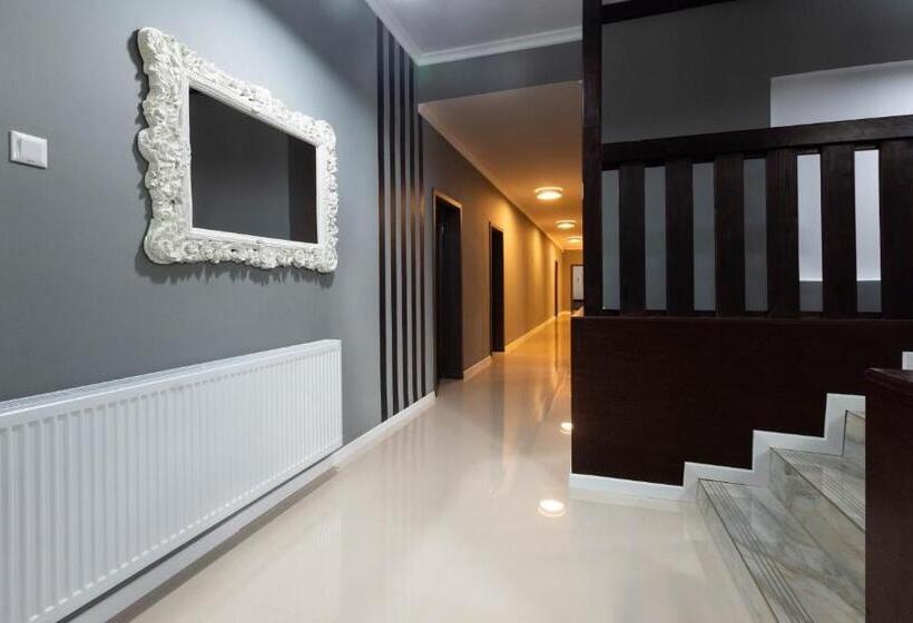 Resita Residence