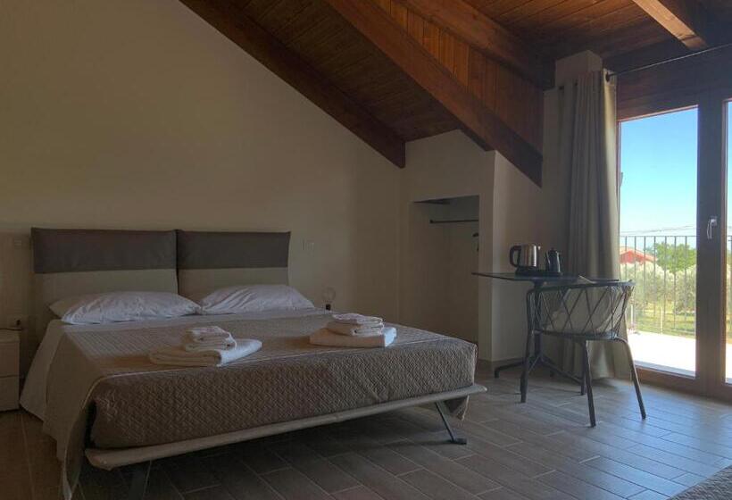 منتجع Controvento