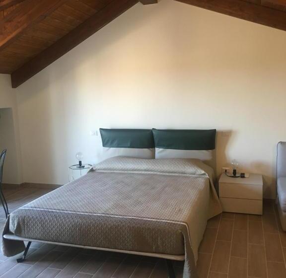 منتجع Controvento