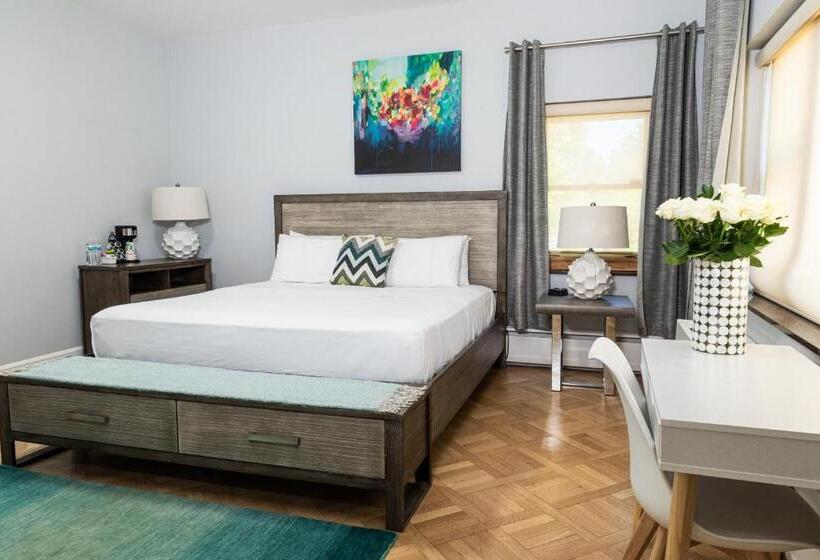 Skylaranna Resort & Spa