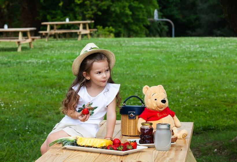 Skylaranna Resort & Spa