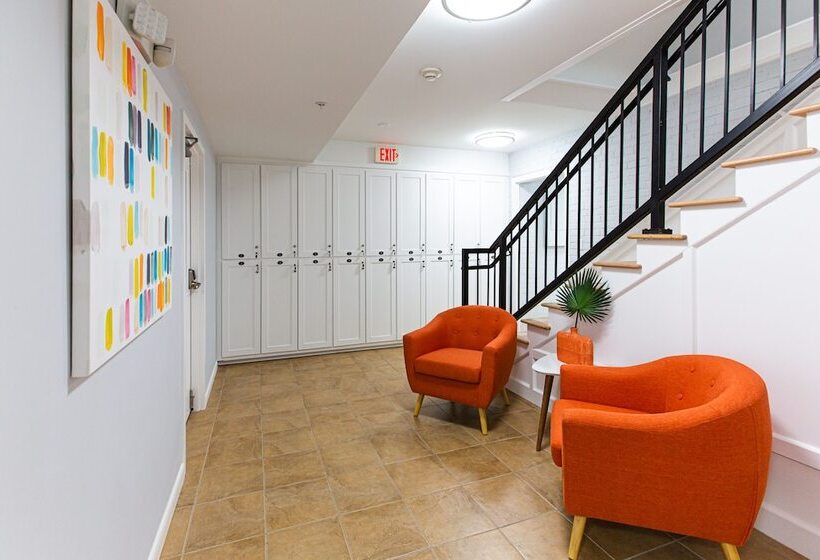 Skylaranna Resort & Spa