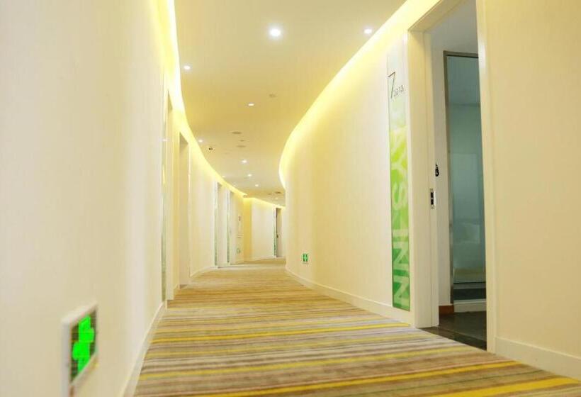 7 Days Hotel Suining Daying China Dead Sea Senic Area Branch