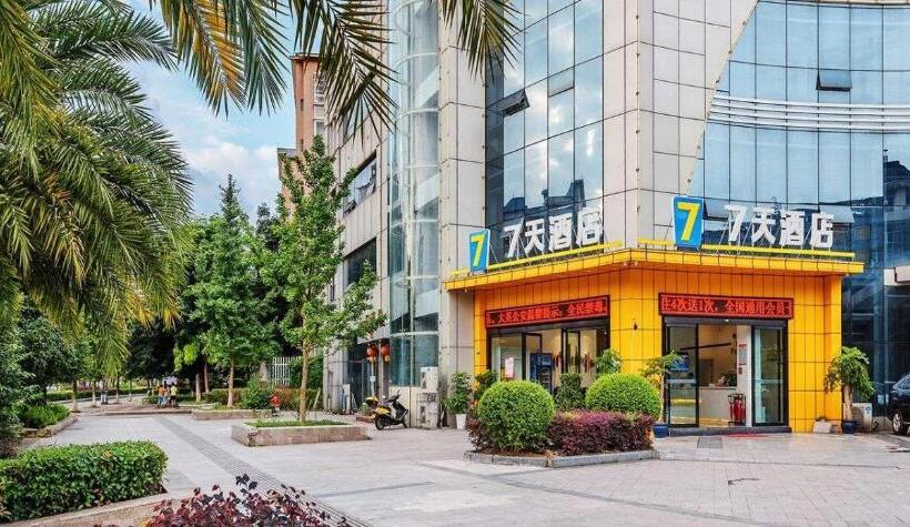 7 Days Hotel Suining Daying China Dead Sea Senic Area Branch