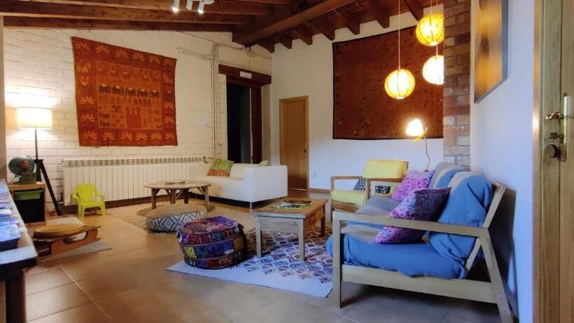 Alberg Rural La Rectoria De Pedra