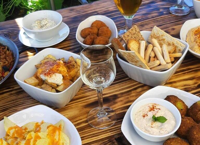 Alberg Rural La Rectoria De Pedra