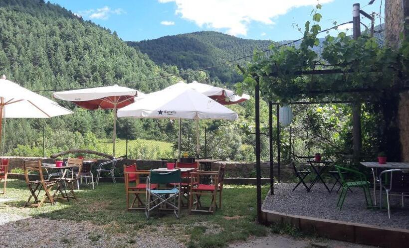 Alberg Rural La Rectoria De Pedra