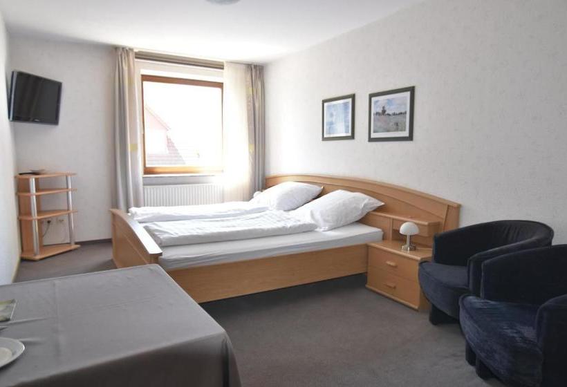 فندق صغير Gasthaus Deutsches Haus Garni