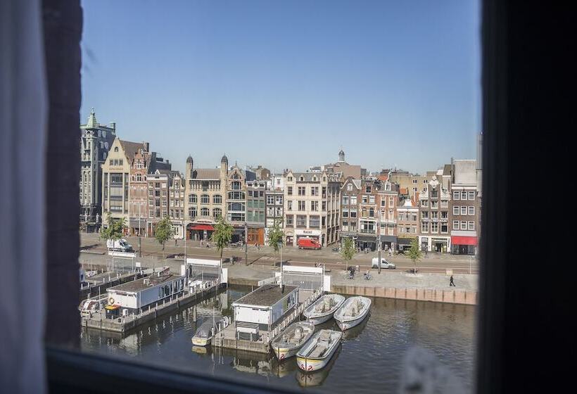 فندق صغير This