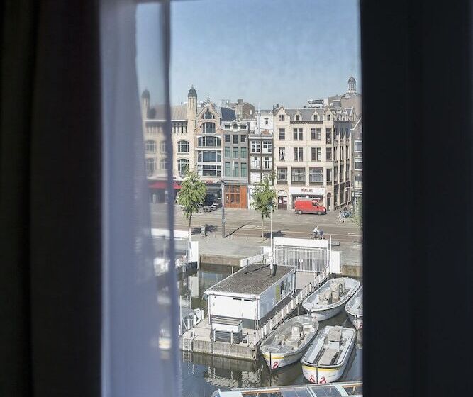 فندق صغير This