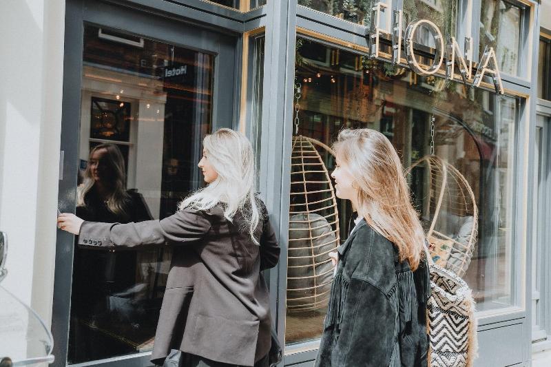 فندق صغير This