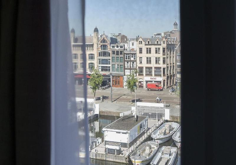 فندق صغير This