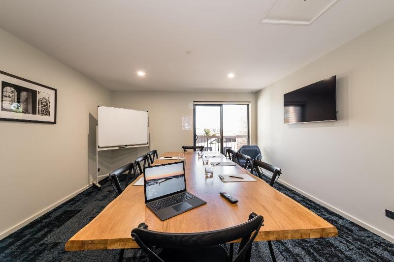 Avenue Motel Apartments