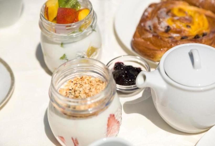 ベッドアンドブレックファースト Diecidodici Boutiquerooms