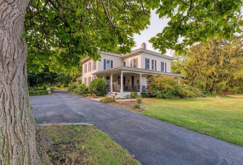 مبيت وإفطار Monroe Manor Inn