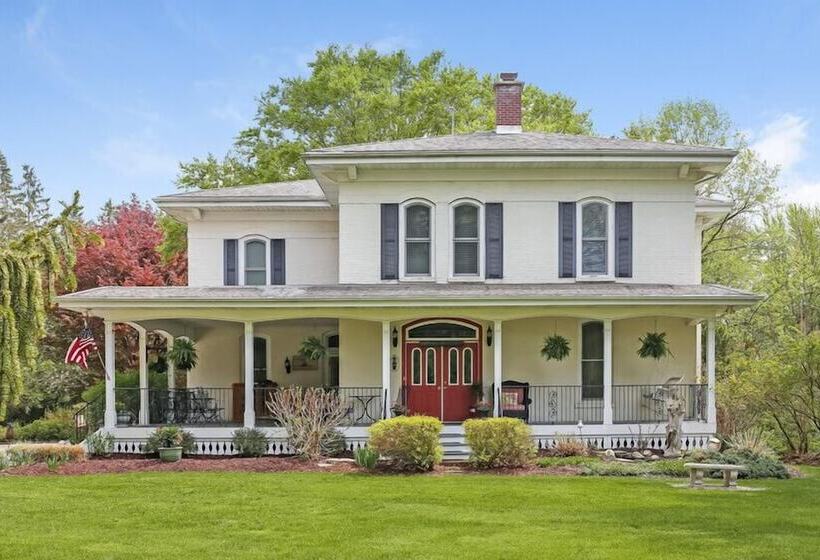 مبيت وإفطار Monroe Manor Inn