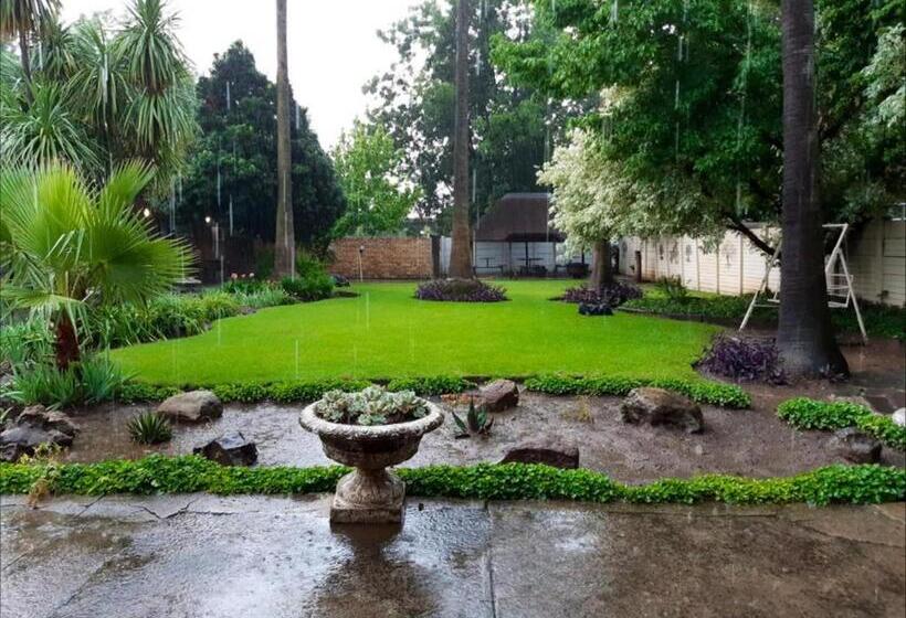 مبيت وإفطار Palms Lodge