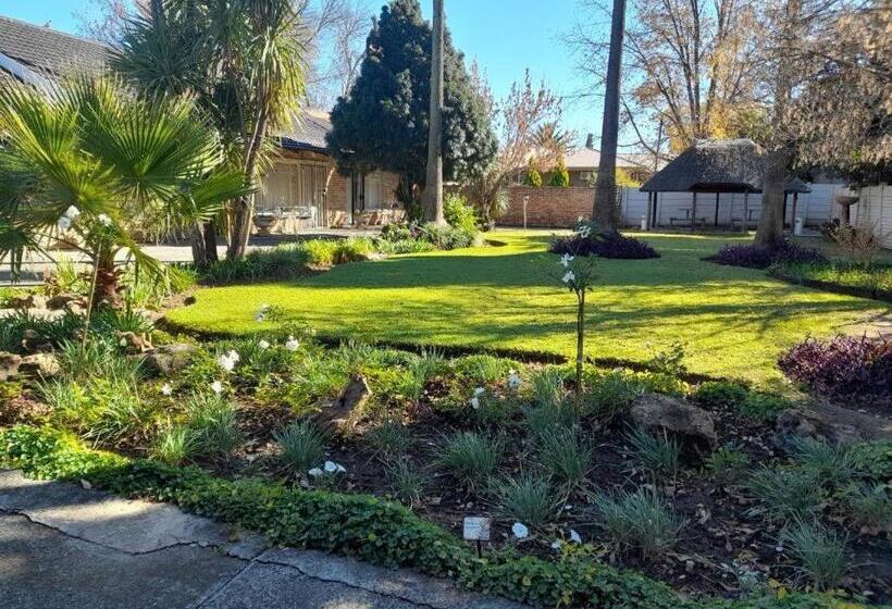 مبيت وإفطار Palms Lodge