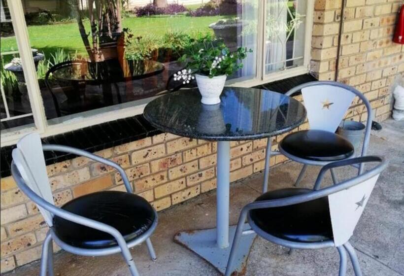 مبيت وإفطار Palms Lodge