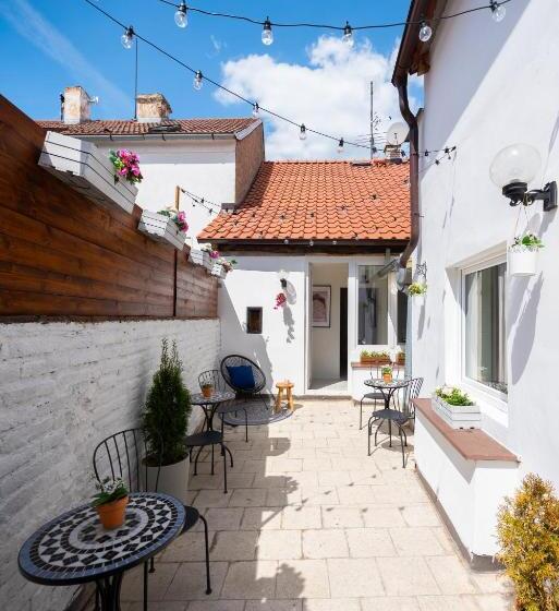 住宿加早餐  Penzion Mácha