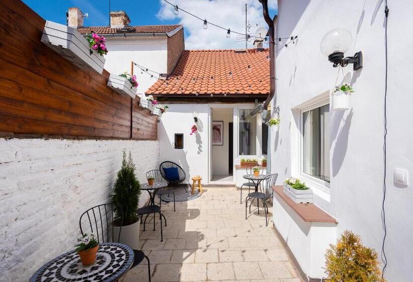 住宿加早餐  Penzion Mácha