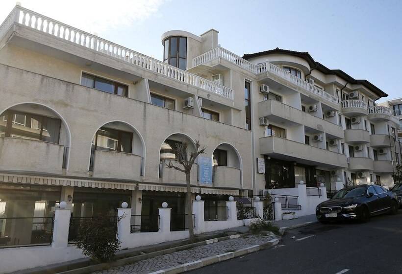 Corona By Asteri Hotels