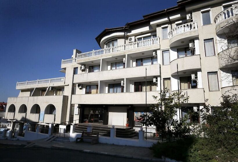 Corona By Asteri Hotels