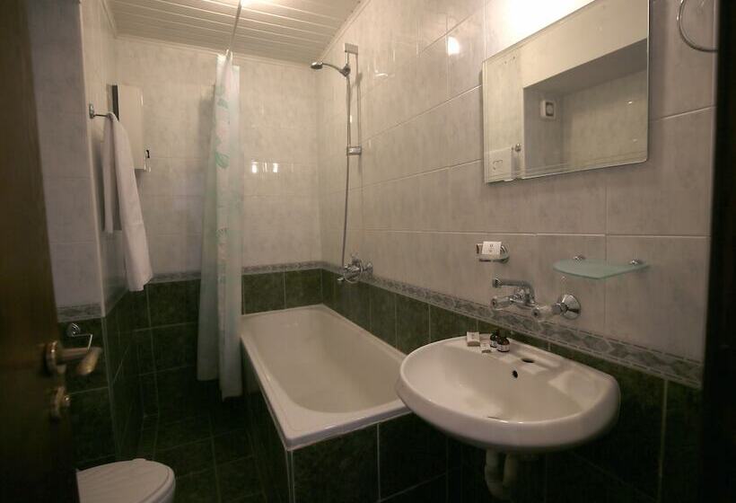 Corona By Asteri Hotels