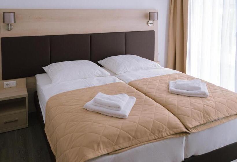 Glindower Alpen Pension