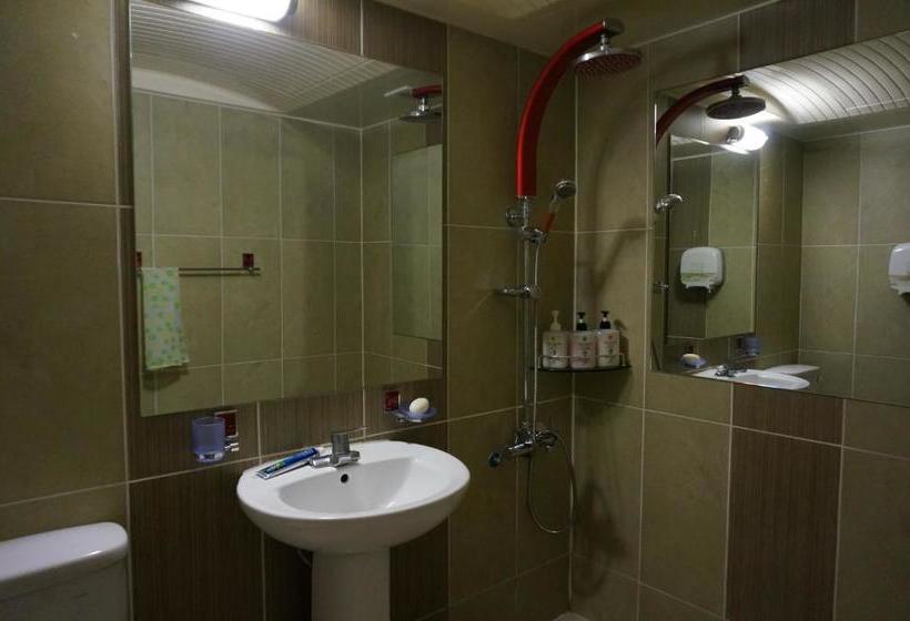 مُتل Busan Gwanganri Gung