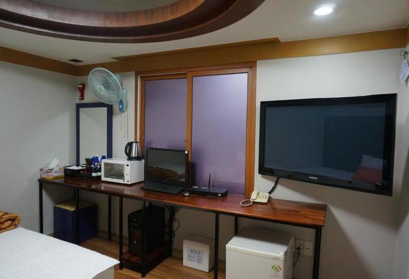 مُتل Busan Gwanganri Gung