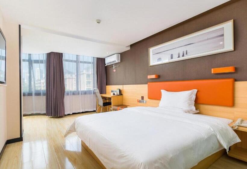 Отель 7 Days Premium Sanya Bay Haiyue Plaza Foreign Trade Road Food Street Branch