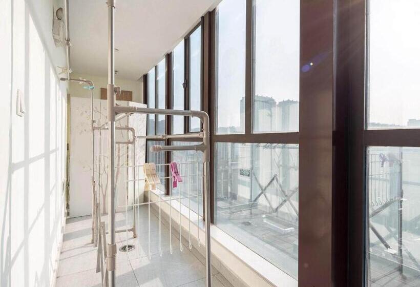 בית מלון כפרי 7days Inn Danyang Train Station Wuyue Square Branch