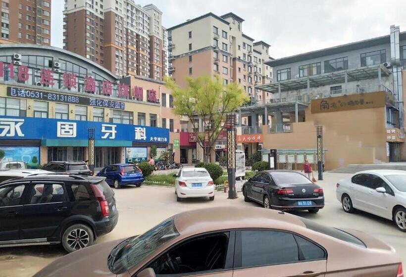 هتل 7days Inn Ji'nan Changqing University Ginza Commercial Street Branch