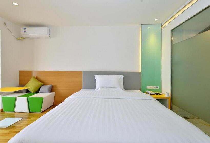 Hotel 7days Inn Nanchang West Station Huanan Cheng Wangcheng New District Branch