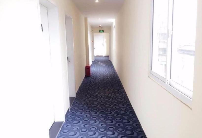 فندق 7days Inn Nanjing Gulou Yunnan Road Metro Station Branch