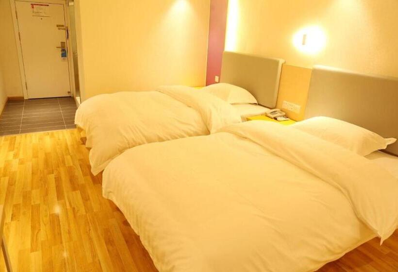 בית מלון כפרי 7days Inn Neijiang Longchang Xinhua Street Branch