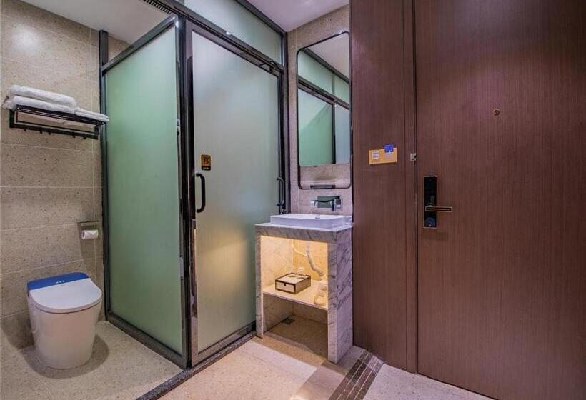 Отель 7days Inn Shen Tech Park Subway Station Wanxiang Tiandi Branch