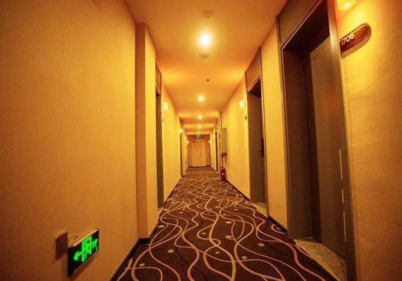 호텔 7days Premium Anshan Railway Station Pedestrian Street Branch