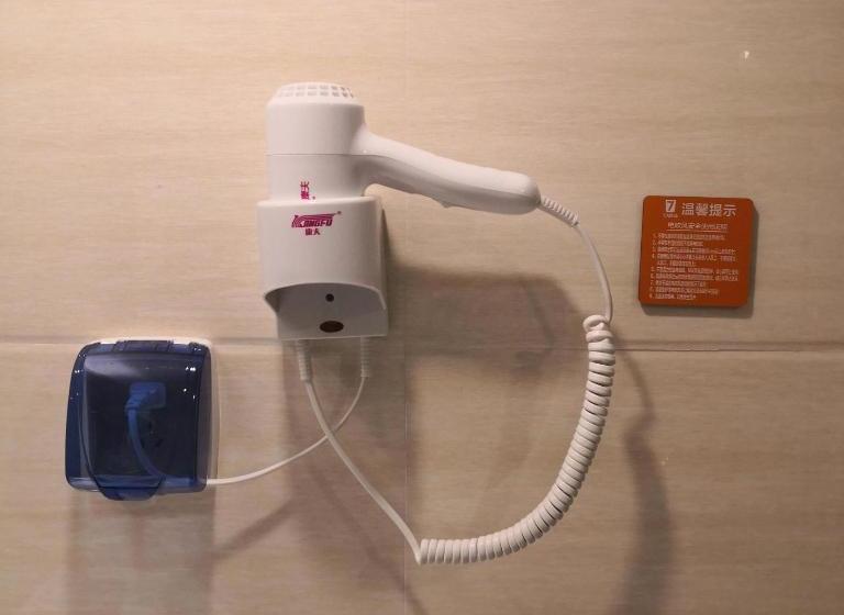 호텔 7days Premium Ji'an Taihe Gongnongbing Avenue Branch