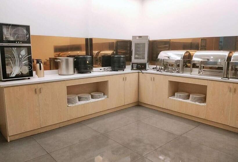 Hotel 7days Premium Nanchang Liantang Yingbin Middle Avenue Xiaolan Industrial Park Branch