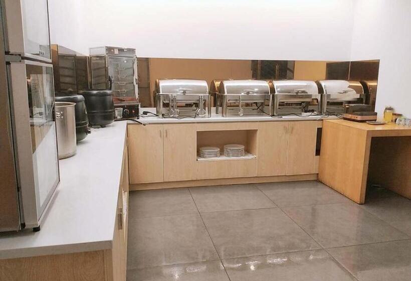 فندق 7days Premium Nanchang Liantang Yingbin Middle Avenue Xiaolan Industrial Park Branch