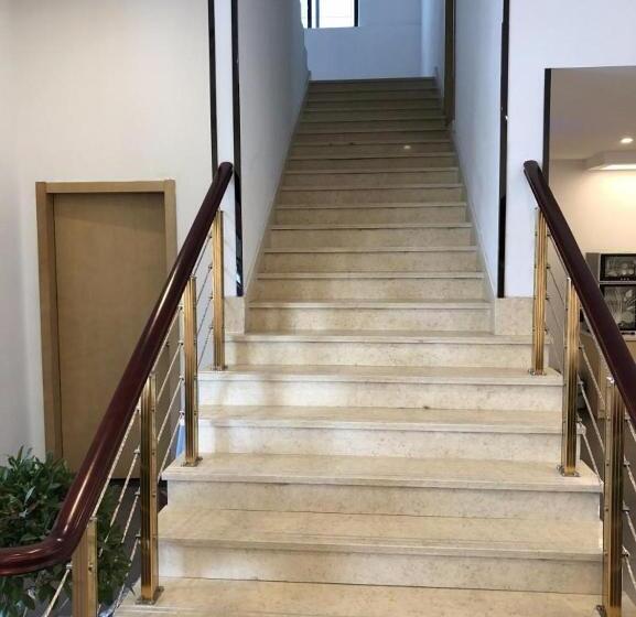 Hotel 7days Premium Nanchang Liantang Yingbin Middle Avenue Xiaolan Industrial Park Branch