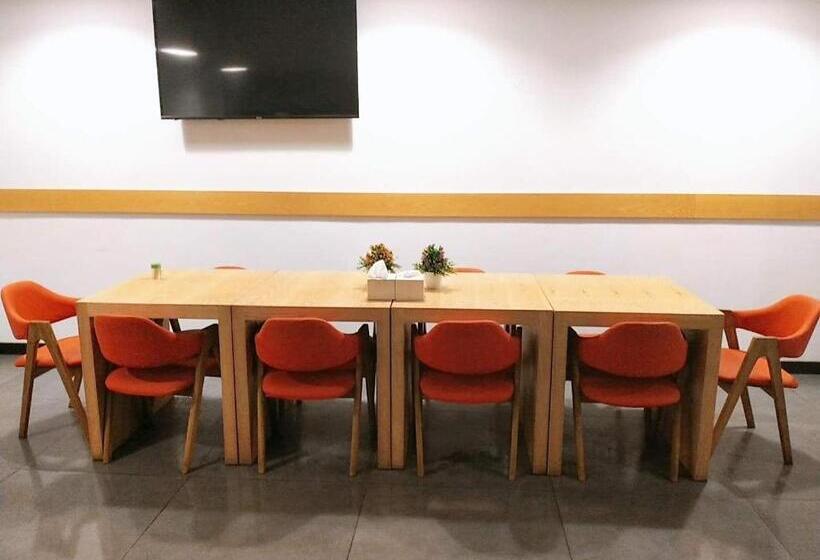 Hotel 7days Premium Nanchang Liantang Yingbin Middle Avenue Xiaolan Industrial Park Branch