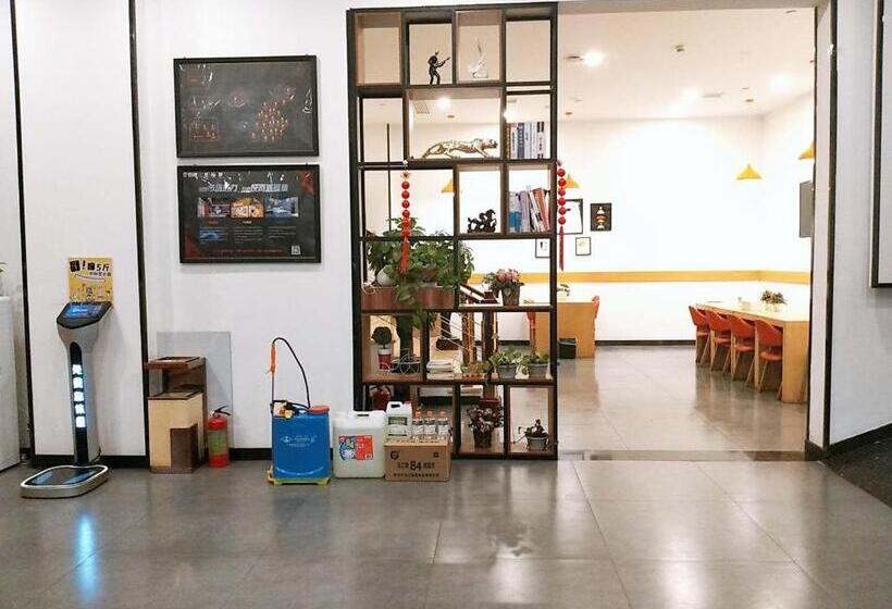 Hotel 7days Premium Nanchang Liantang Yingbin Middle Avenue Xiaolan Industrial Park Branch