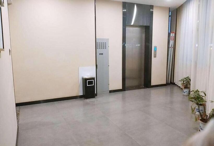 Hotel 7days Premium Nanchang Liantang Yingbin Middle Avenue Xiaolan Industrial Park Branch